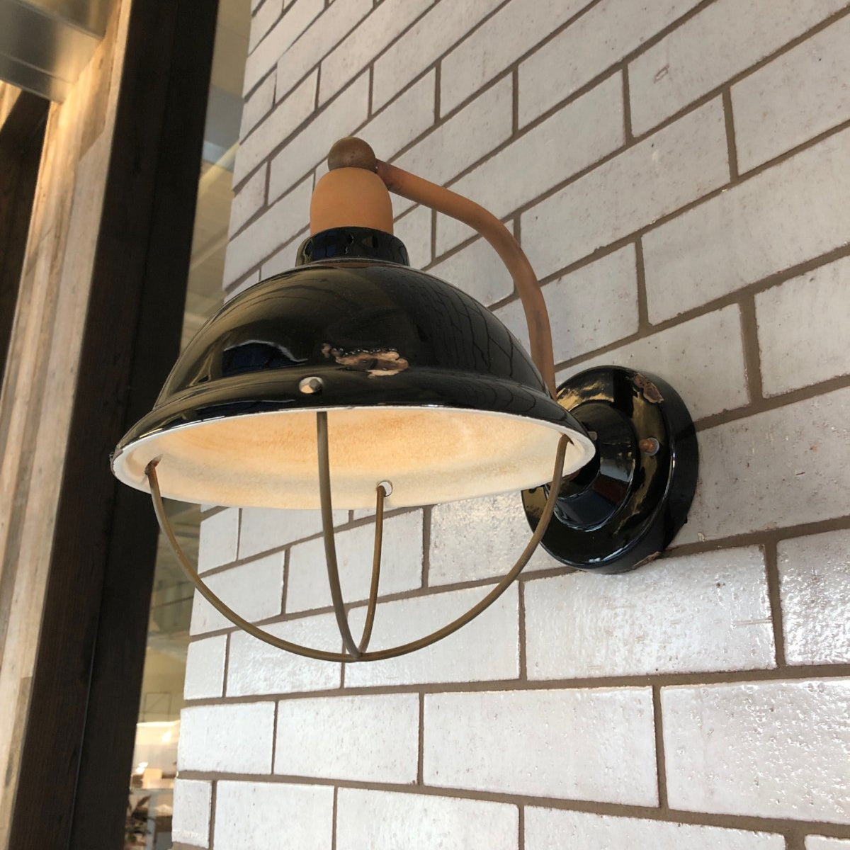 Industrial store wall sconce Cube wall light Iron wall sconce Retro Light fixture Vintage Industrial lighting Downside wall light industrial light